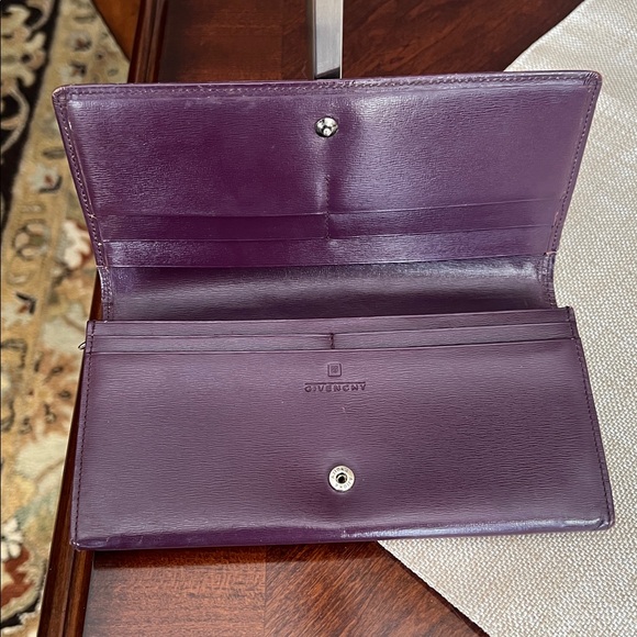 Givenchy Plum Leather Continental Wallet with Silver-Tone Logo GUC - Picture 7 of 17
